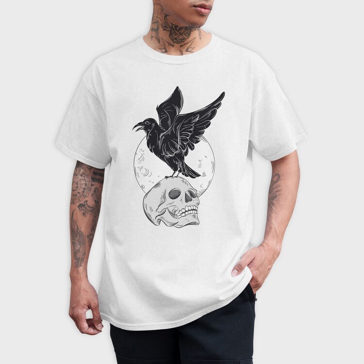 Black Raven On A Skull, Tricou Barbati (Unisex)