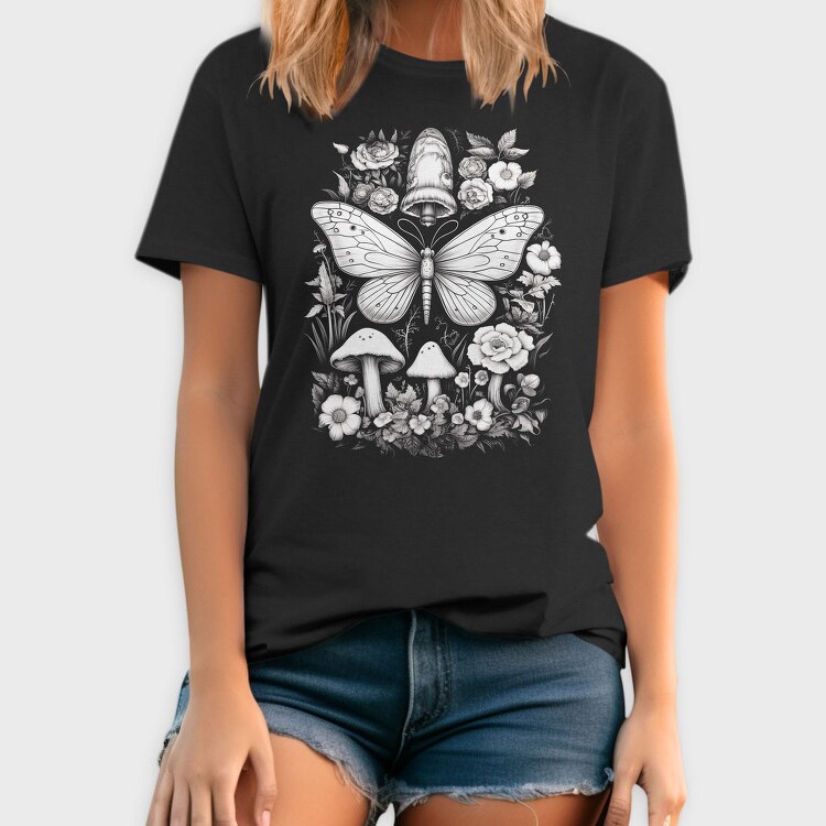 Whimsical Cottagecore Moth, Tricou Barbati (Unisex)