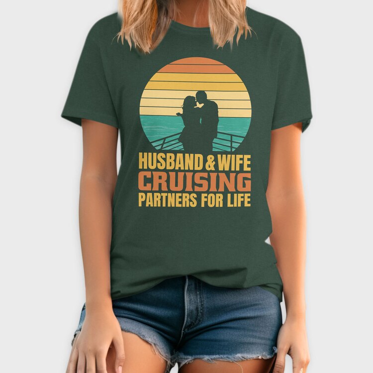 Couple In Love Sailing Retro Cruising Quote, Tricou Barbati (Unisex)